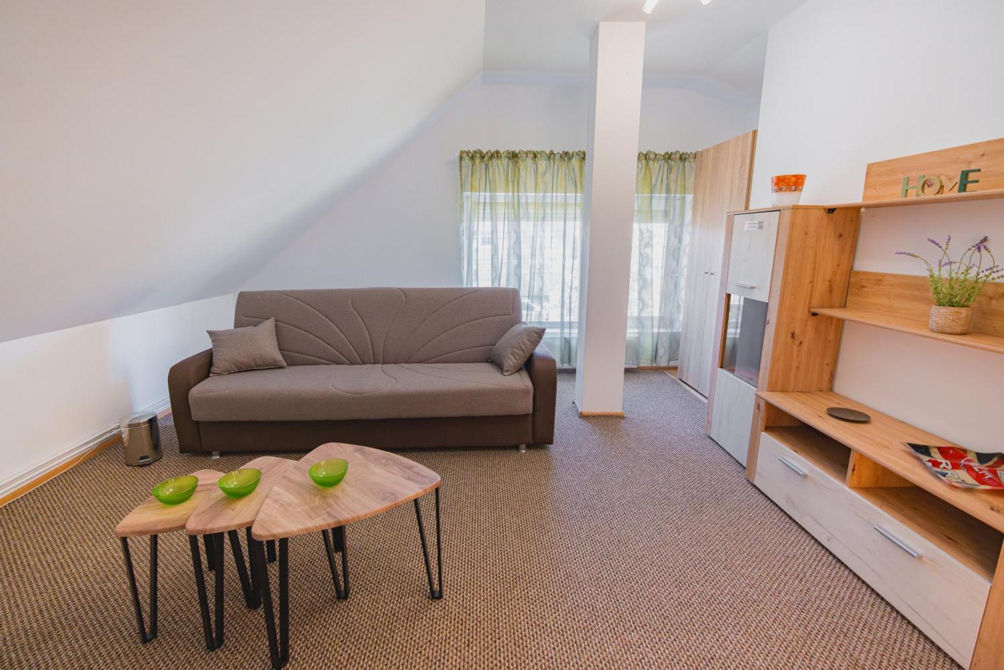 Pitstop Apartments Dumbravita  Extérieur photo